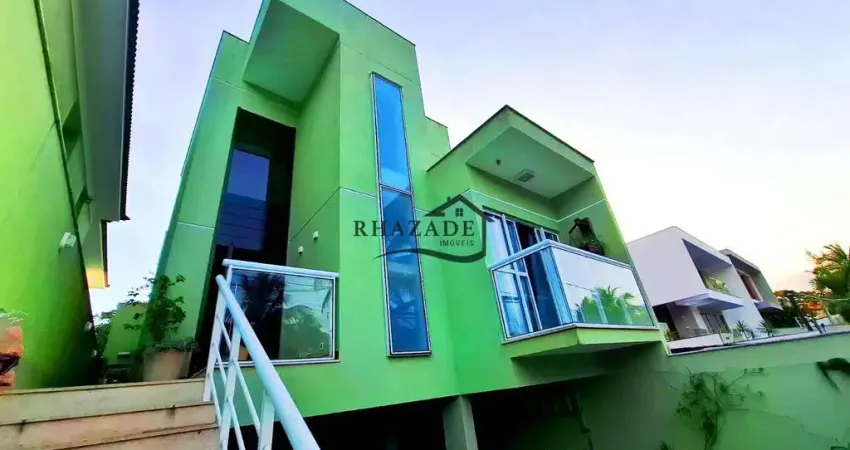 Casa com 4 dormitórios à venda, 200 m² por R$ 2.600.000 - Camboinhas, Niterói/RJ