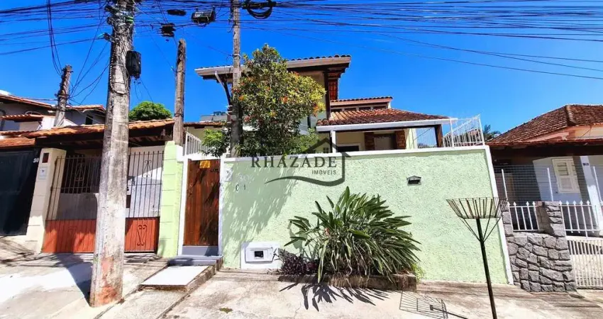 Casa com 3 dormitórios à venda, 160 m² por R$ 690.000 - Badu - Niterói/RJ
