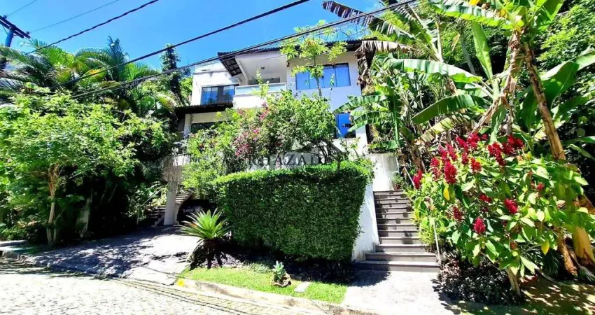 Casa em Condomínio com 3 quartos à venda, 235 m² R$ 1.240.000 - Badu, Niterói/RJ