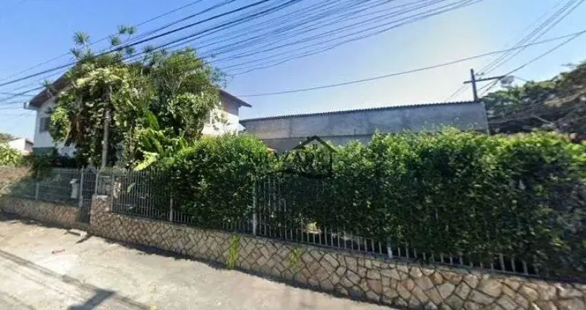 Casa com 4 quartos à venda na Rua Eurico Aragão, 273, Piratininga, Niterói