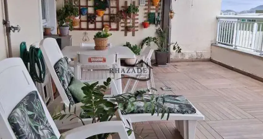 Apartamento duplex - itaipu - próximo às praias de itacoatiara e itaipu