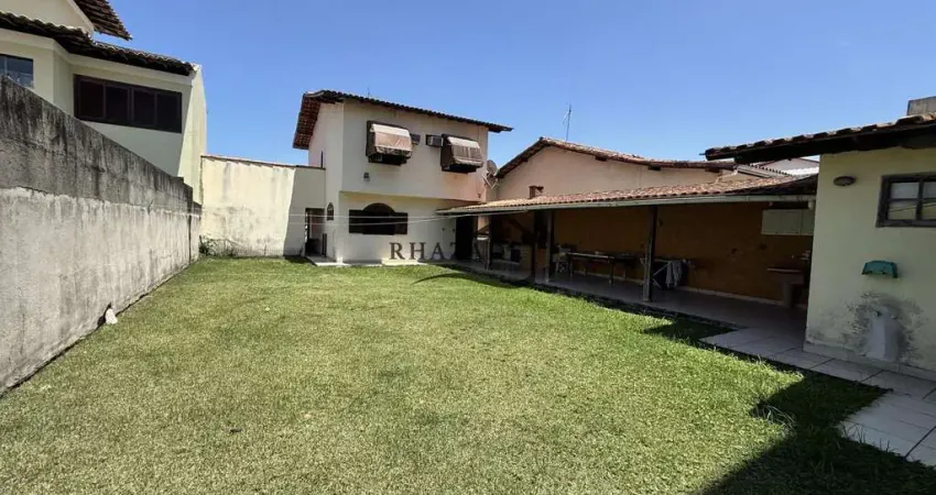 Excelente casa 3 quartos no condomínio amoli em itaipu/ niterói.