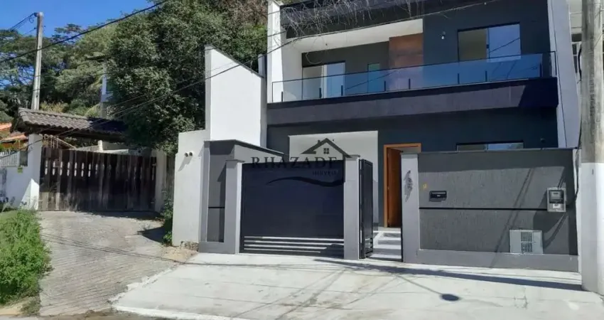 Excelente casa duplex 3 quartos primeira locação no maravista/niterói.