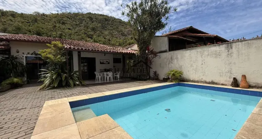 Casa com 4 quartos à venda na Rua Demócrito da Cunha Silveira, 153, Piratininga, Niterói