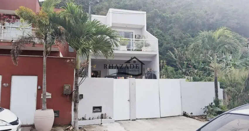 Excelente casa duplex, com 4 quartos piscina – piratininga/niterói.