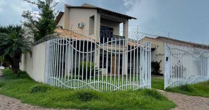 Sobrado para alugar em Jataí, Divino Espírito Santo, com 4 quartos, com undefined m²