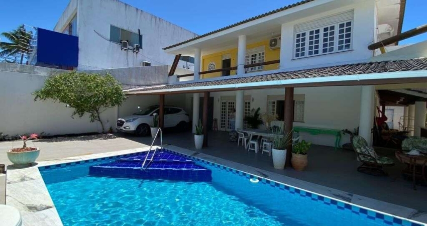 Casa Duplex maravilhosa com 4 suítes em Vilas do Atlântico