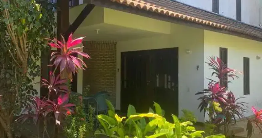 Casa Duplex com 3 quartos sendo 2 suítes em Itacimirim