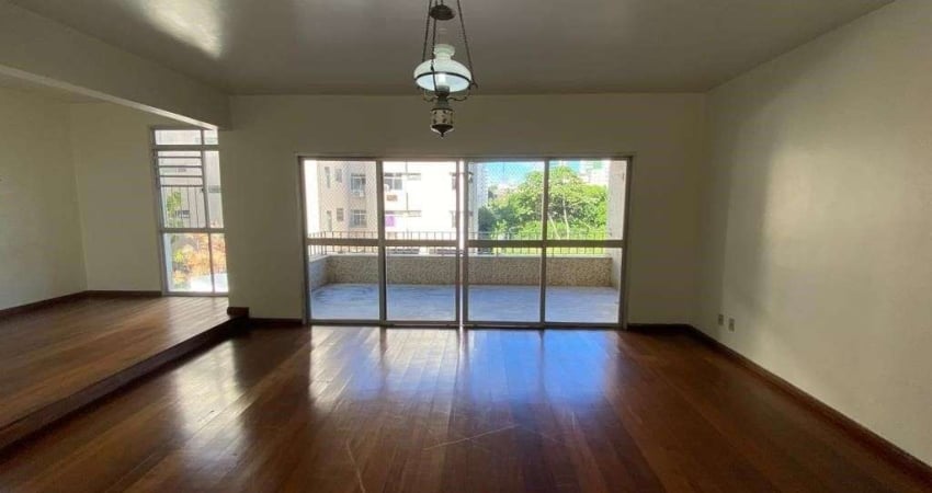 Excelente apartamento, com 4 quartos, 182m² na Ondina