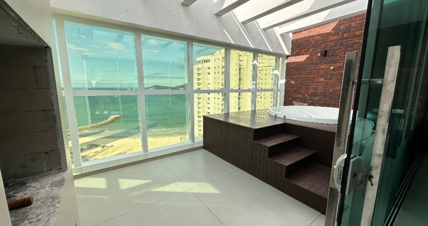 Cobertura Mobiliada com Vista para o Mar com 04 Suítes | 270m²  - Bairro Pioneiros - Balneário Camboriú