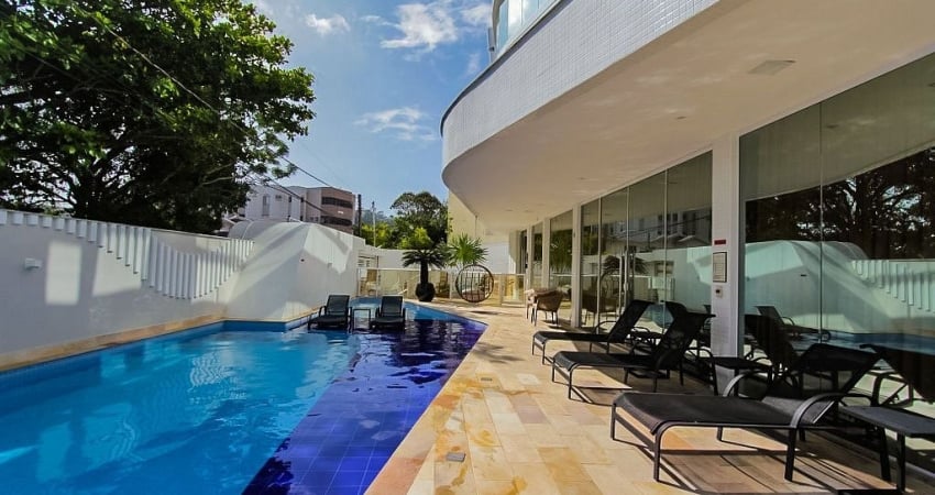 Viva com Estilo a Poucos Passos do Mar em Cabeçudas! Apartamento com 2 suítes e lazer de resort por R$6.500/mês