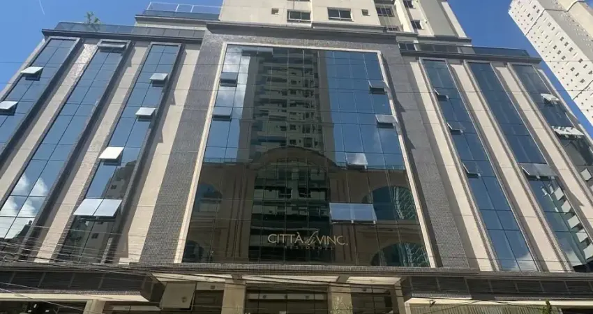 EXCELENTE APTO no centro de BC, com 4 dorm, 3 bwc,  2 vagas, condomínio com lazer muito completo