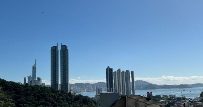TERRENO EM BC.. com 480m2 vista mar,  ótima estrutura de lazer, venha conhecer e fazer proposta