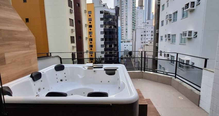 DUPLEX PRONTO... 3 dorm, 3 bwc, 2 vagas, mobiliado, com SPA no terraço.