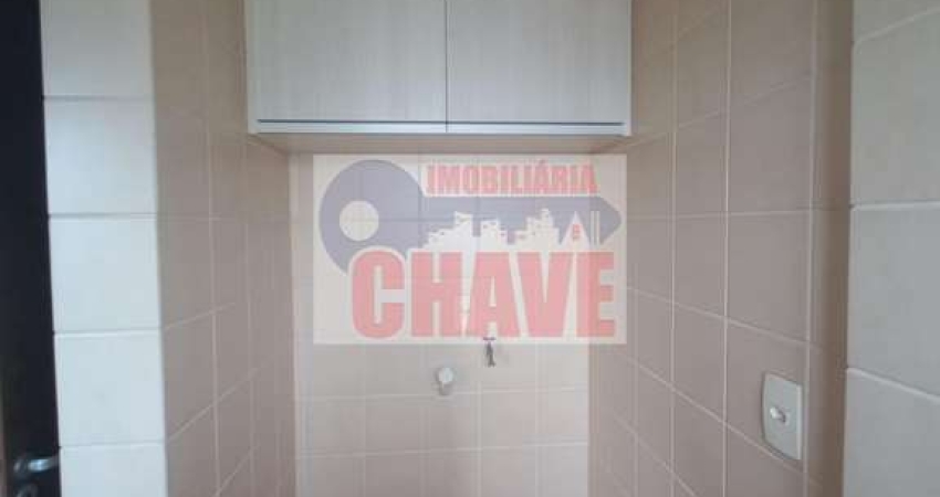 Vende-se Apto com Suite e Closet na Vila Ipiranga em Londrina-PR
