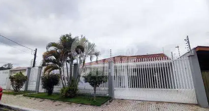 Casa com 3 quartos à venda no Centro, Foz do Iguaçu 