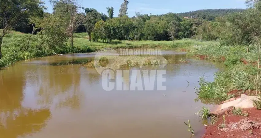 Chácara / sítio com 3 quartos à venda no Limoeiro, Londrina