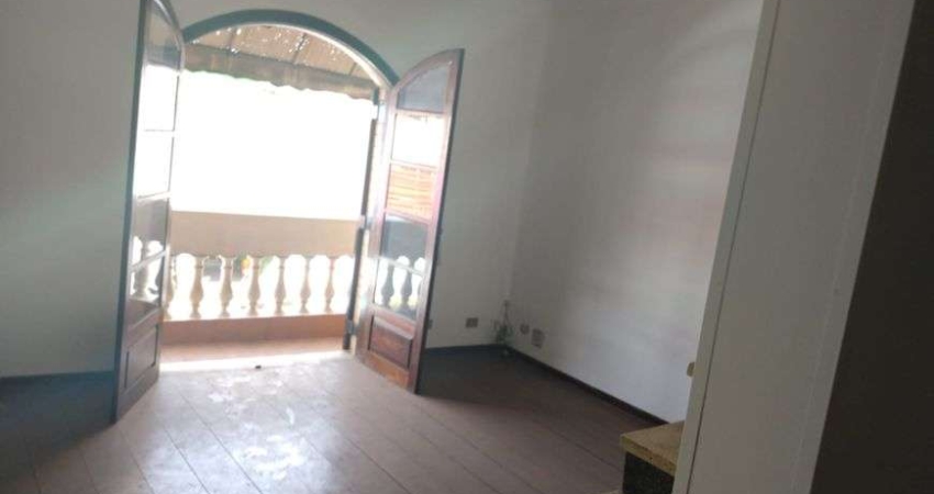 Sobrado para aluguel com 70 metros quadrados com 2 quartos