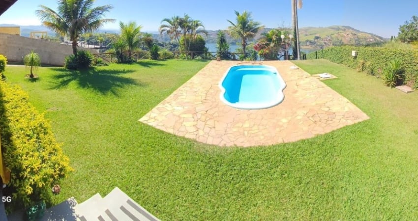 Viva com Estilo! Imóvel em Condomínio com Vista Panorâmica da Represa