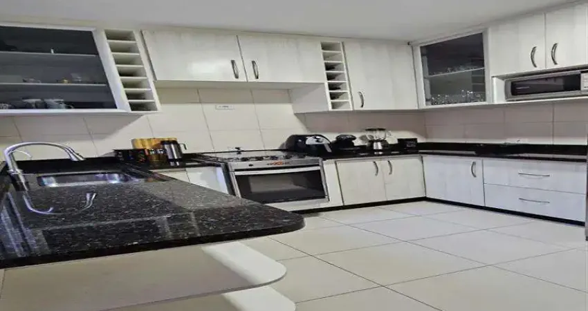 Casa com 2 quartos à venda no Jardim Três Marias, São Paulo 