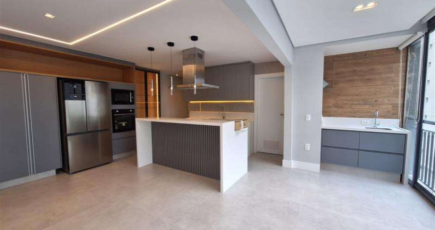 Apartamento com 3 quartos para alugar no Tatuapé, São Paulo 