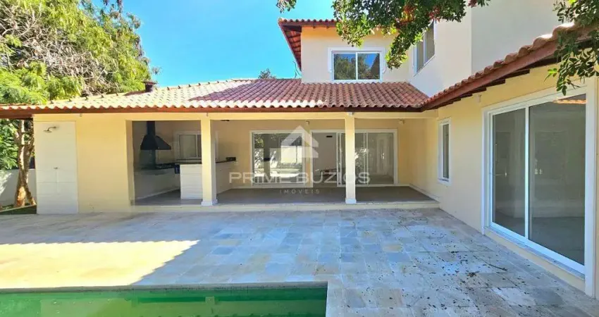 Casa nova à venda com 4 suítes, piscina e área gourmet, 3 vagas na marina, armação dos buzios , rj