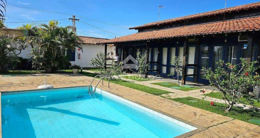 Casa em condomínio à venda com 1 quarto (mezanino) na praia Rasa, Armação dos Buzios, RJ
