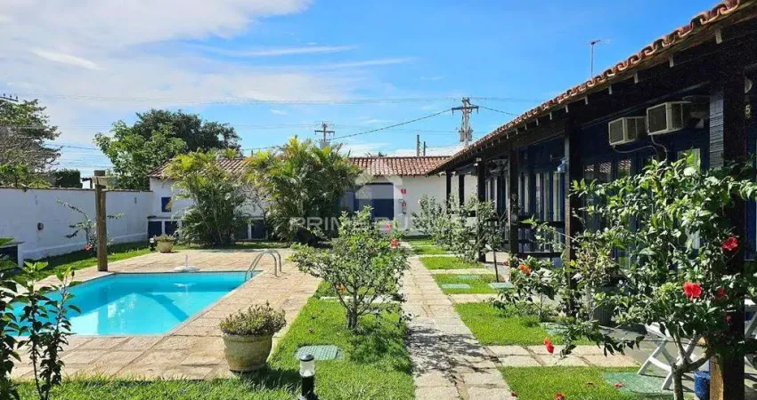 Casa em condomínio à venda com 1 quarto (mezanino) na praia da marina/baia formosa, armação dos buzios, rj