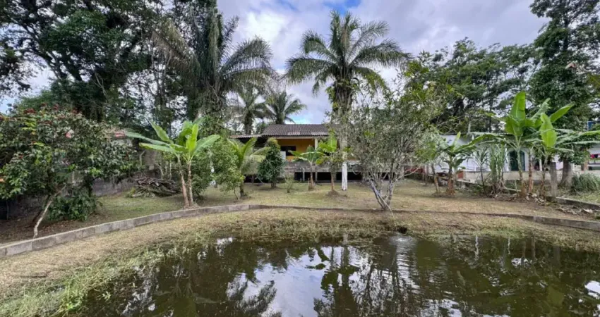 Chácara com Piscina por Entrada de R$ 160 Mil? 1.000m² em Itanhaém com Área Gourmet e Muito Verde!