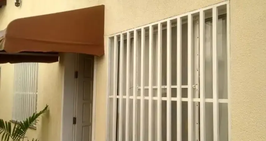 Segurança no Litoral! Casa em Condomínio com Escritura e Financia pelo FGTS em Itanhaém!