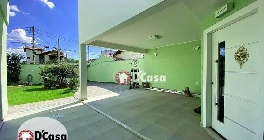 Sobrado à venda com 3 quartos e acabamento diferenciado, bairro Jaraguá, Taubaté - SP.