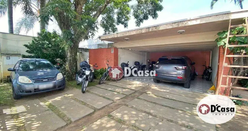 Casa à venda em região nobre de Taubaté, para fim comercial, terreno com 985m2, Jardim das Nações, Taubaté-SP.