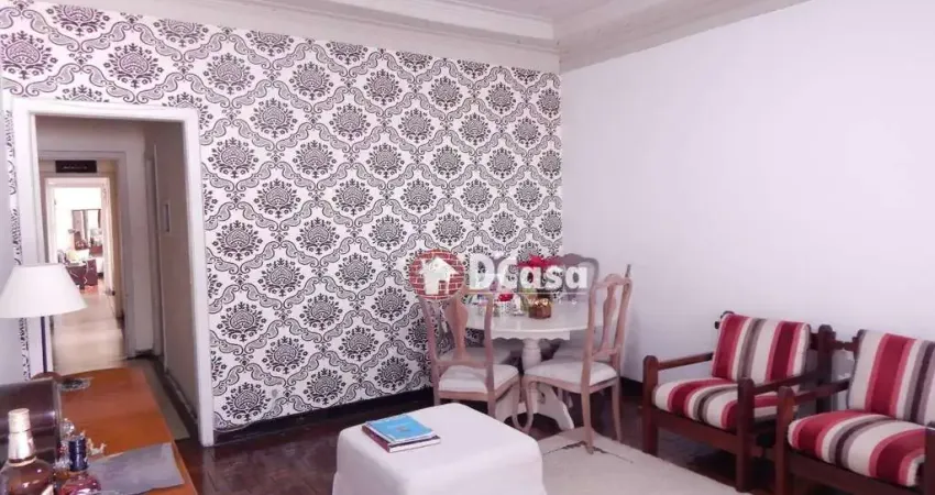 Casa com 3 dormitórios à venda no centro de Taubaté/SP