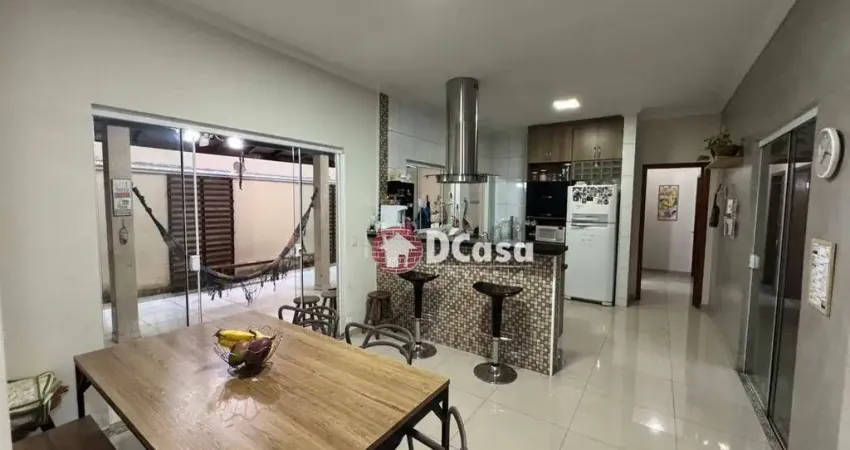 Casa com 3 dormitórios para alugar, 306 m² por R$ 5.500,25/mês - Campos Do Conde - Tremembé/SP