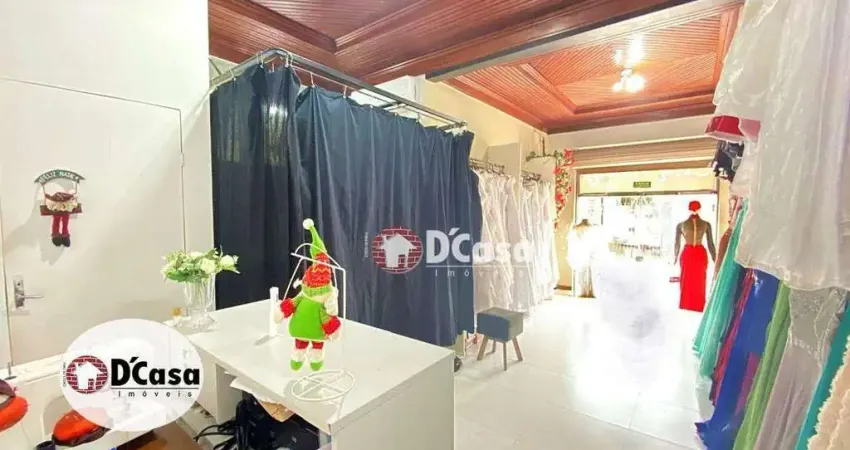 Casa à venda para fim comercial na Rua Duque de Caxias, Centro, Taubaté - SP.