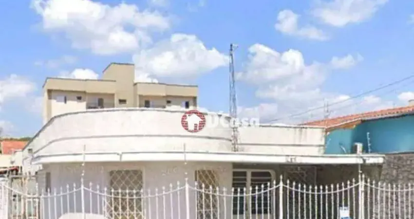 Casa com 4 dormitórios para alugar, 350 m² por R$ 2.730,00/mês - Jardim Maria Augusta - Taubaté/SP