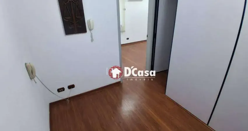 Sala comercial com 3 salas para alugar na Rua Duque de Caxias, Centro, Taubaté