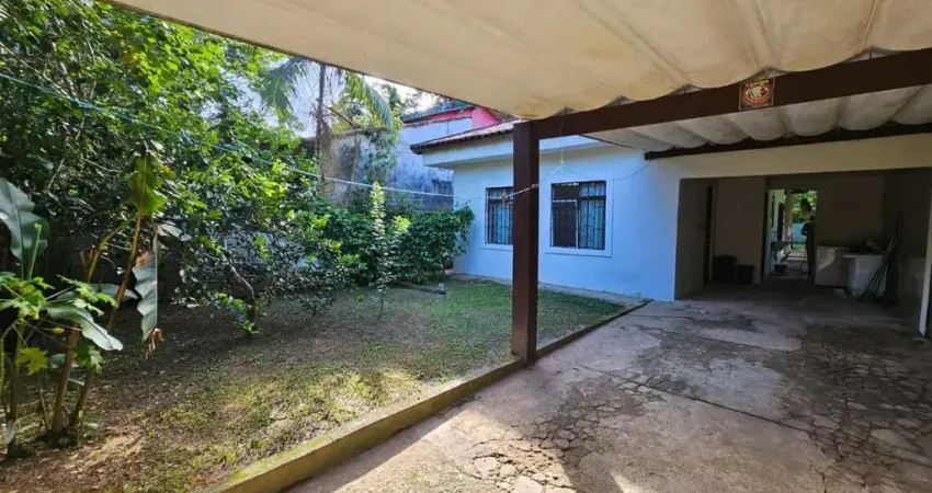 Casa para Venda em Peruíbe, Guaraú, 2 dormitórios, 1 banheiro, 2 vagas