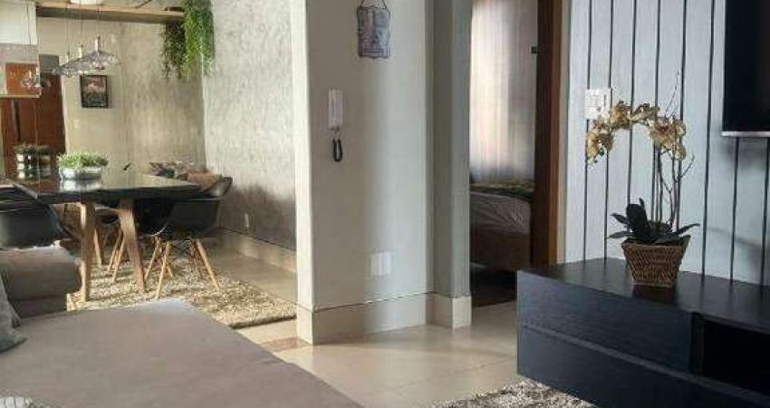 Cobertura à venda, 4 quartos, 2 suítes, 2 vagas, Centro - Divinópolis/MG
