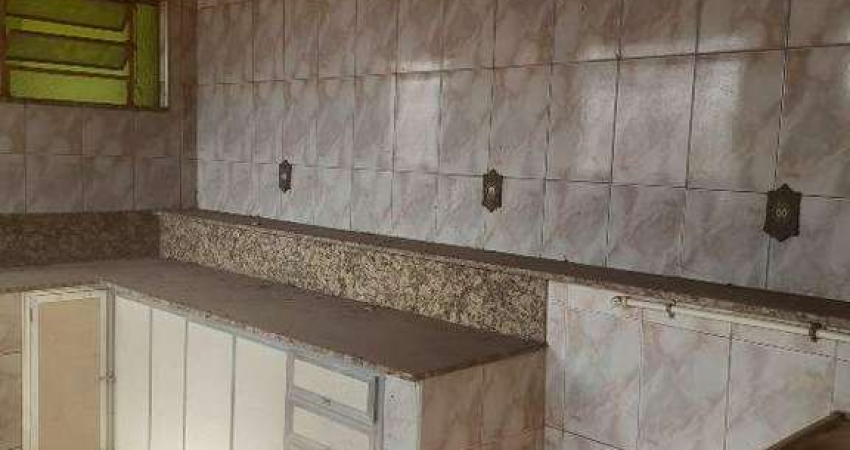 Casa com 3 quartos à venda no São Luís, Divinópolis 
