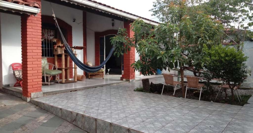 Casa para Venda em Peruíbe, Balneario Josedy, 2 dormitórios, 1 suíte, 1 banheiro, 3 vagas