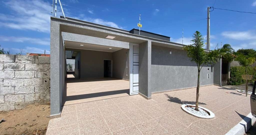 Casa para Venda em Itanhaém, Bopiranga, 3 dormitórios, 2 suítes, 1 banheiro, 2 vagas