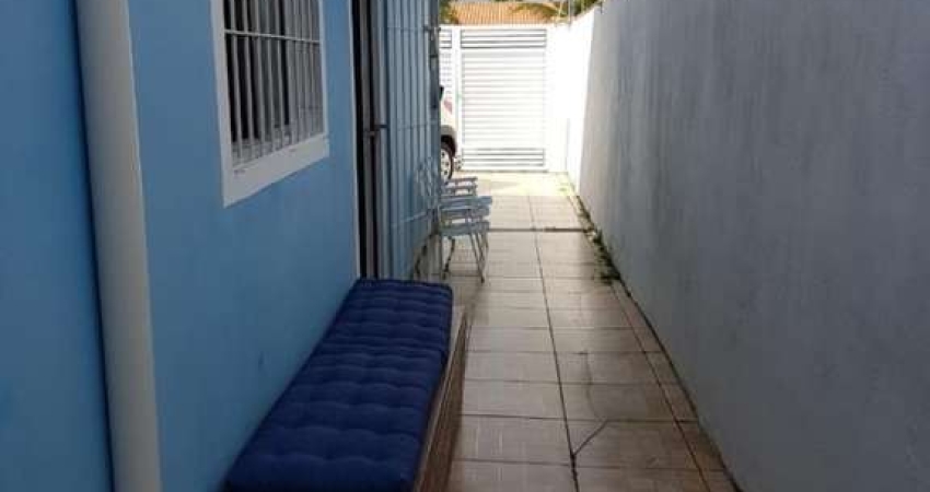 Casa para Venda em Itanhaém, Recanto dos Bandeirantes, 2 dormitórios, 1 banheiro, 2 vagas