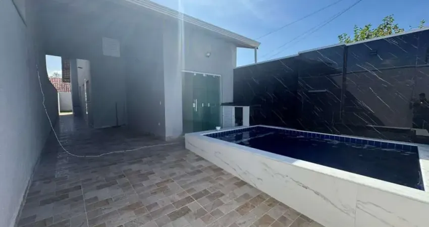 Casa para Venda em Peruíbe, Balneario São João Batista, 2 dormitórios, 1 suíte, 1 banheiro, 2 vagas
