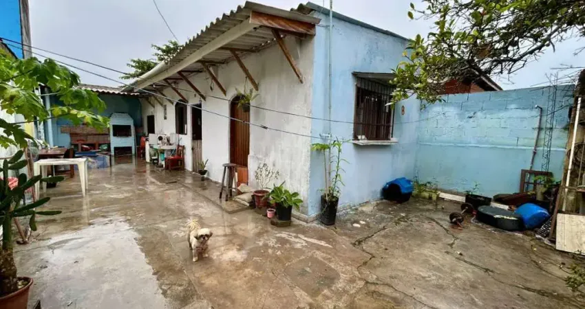 Casa para Venda em Itanhaém, SUARÃO, 2 dormitórios, 1 banheiro, 1 vaga