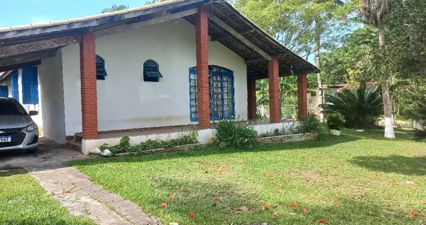 Chácara com ampla com 5 dormitórios no bairro ana dias – itariri