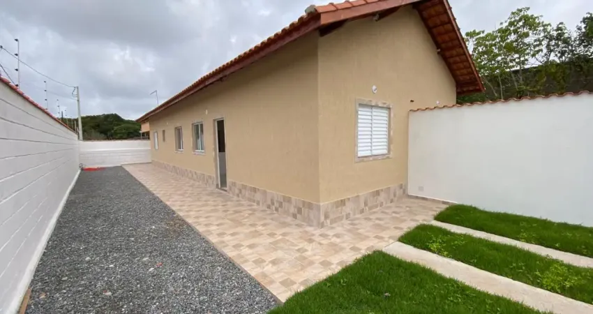 Casa no balneário tupy com espaço gourmet – pronta para financiar!