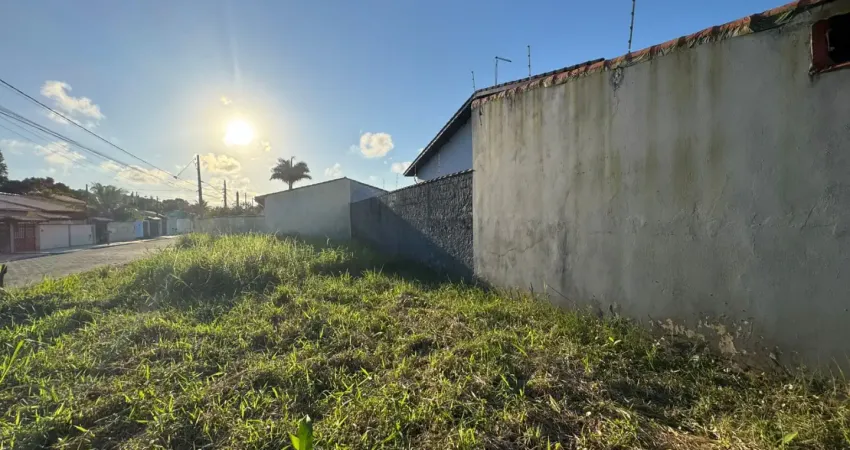 Terreno com 253m² no Bairro Jamaica em Itanhaém – Lado Praia a 700m do Mar, Rua Calçada e Escritura