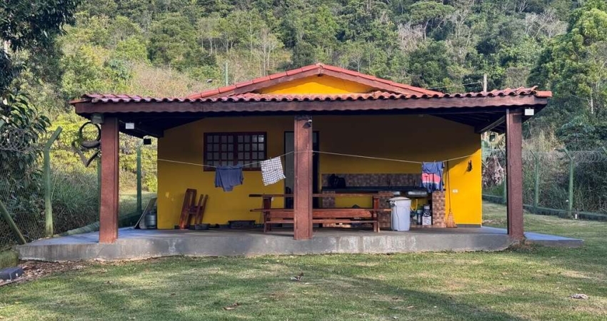 Chácara para Venda em Peruíbe, Ana Dias, 3 dormitórios, 1 suíte, 1 banheiro, 10 vagas