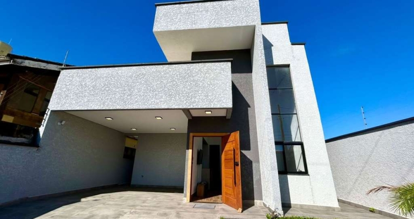 Casa Alto Padrão para Venda em Peruíbe, centro, 4 dormitórios, 2 suítes, 3 banheiros, 4 vagas
